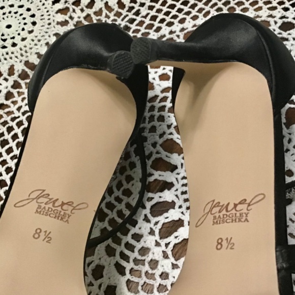 Jewel Badgley Mischka Alaia Pointed-Toe Kitten Heel~Black~Size 8.5 - Picture 15 of 16